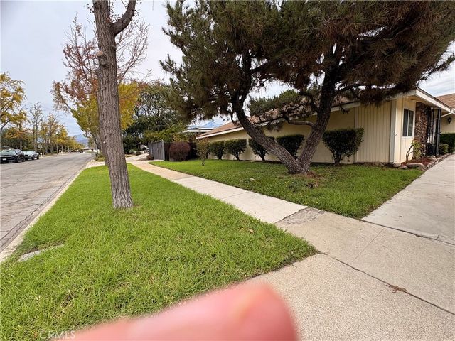 967 W 13th, Upland, CA 91786