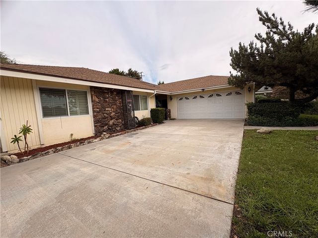 967 W 13th, Upland, CA 91786