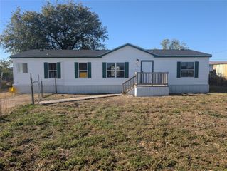 9002 Cartwright Drive, Cresson, TX 76035