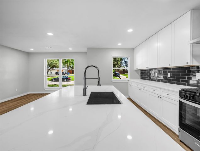 3505 Morningstar Lane, Farmers Branch, TX 75234