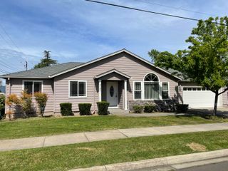 2101 Whittle Avenue, Medford, OR 97504