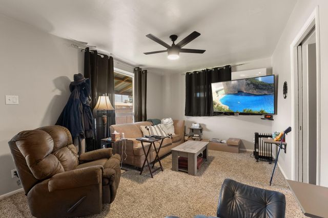 9010 Woodland Avenue NE, Albuquerque, NM 87112