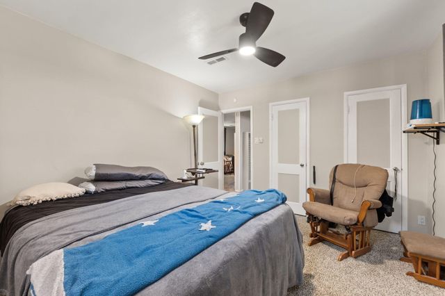 9010 Woodland Avenue NE, Albuquerque, NM 87112