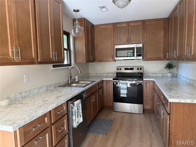 356 Lewis Street, Wentzville, MO 63385