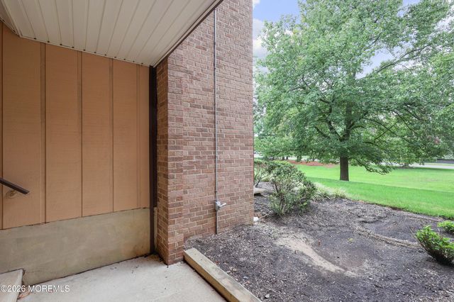 101 Wellington Place 101, Matawan, NJ 07747