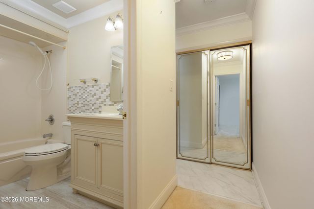 101 Wellington Place 101, Matawan, NJ 07747