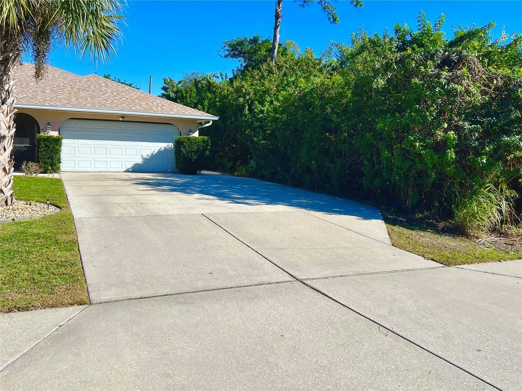 Image 3 of property listing at 1314 BEACON DRIVE, Port Charlotte, FL 33952