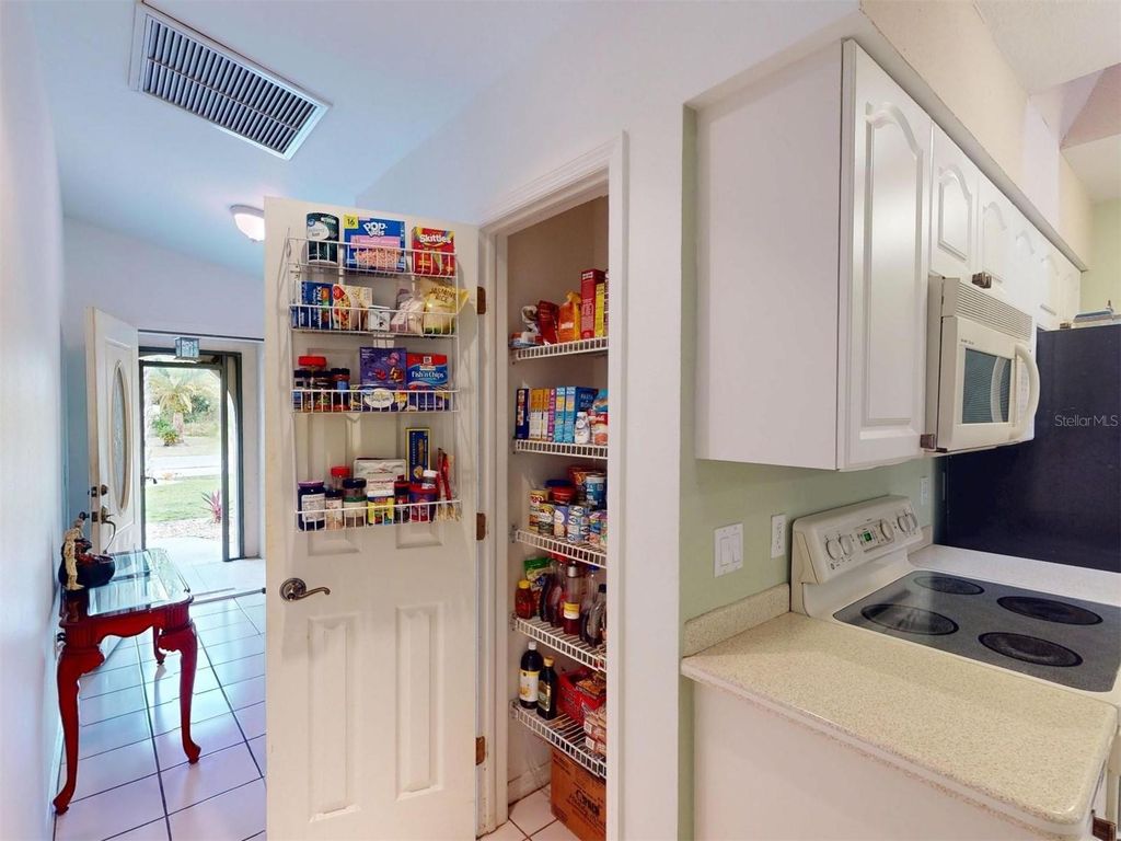 Image 21 of property listing at 1314 BEACON DRIVE, Port Charlotte, FL 33952