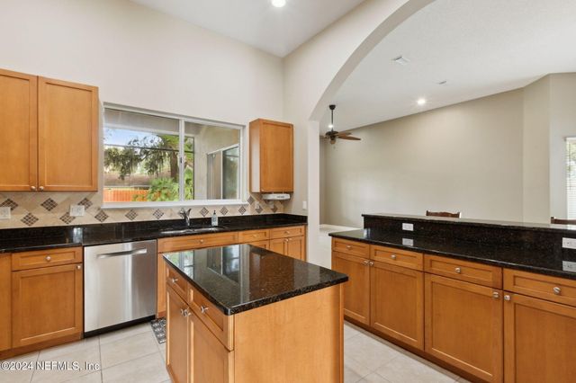 96067 OAK CANOPY Lane, Fernandina Beach, FL 32034