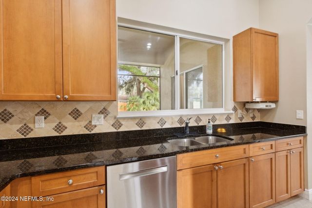 96067 OAK CANOPY Lane, Fernandina Beach, FL 32034