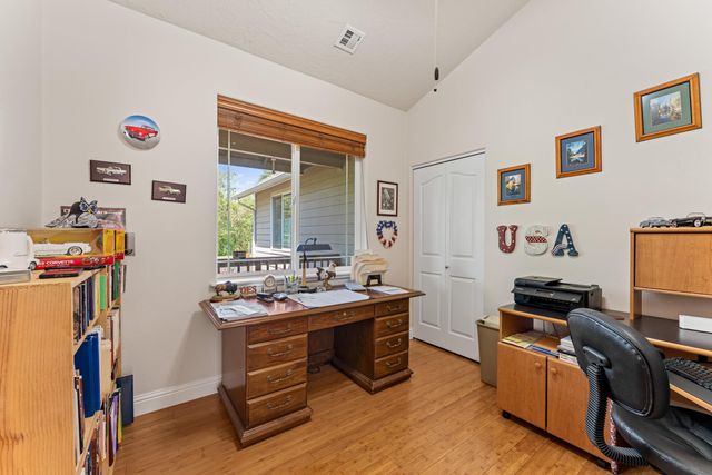 847 Three Pines Road, Grants Pass, OR 97526