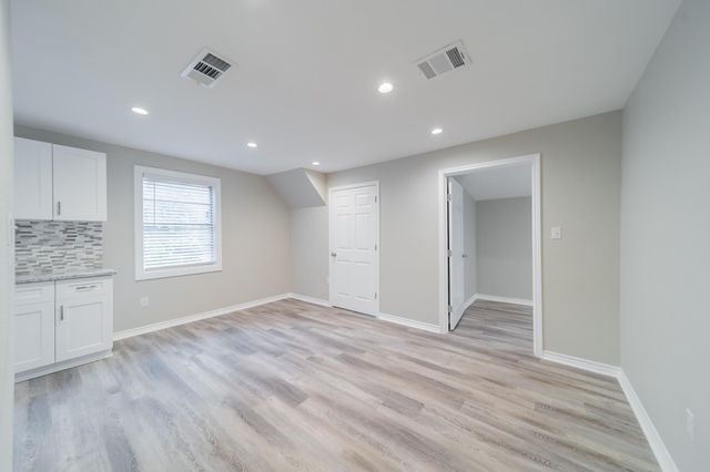 5739 Skylane Drive, Montgomery, TX 77316