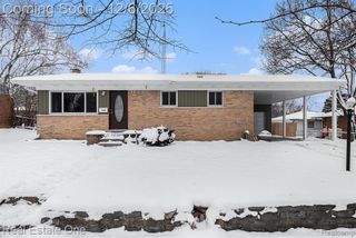 1148 Parallel Street, Fenton, MI 48430
