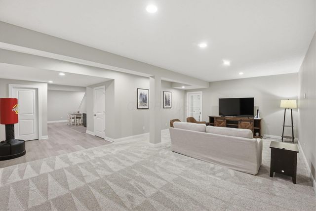 4316 Quail Landing, Powell, OH 43065