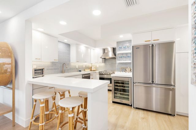 3300 S Ocean Boulevard, Palm Beach, FL 33480