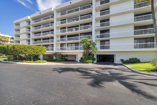 3300 S Ocean Boulevard, Palm Beach, FL 33480