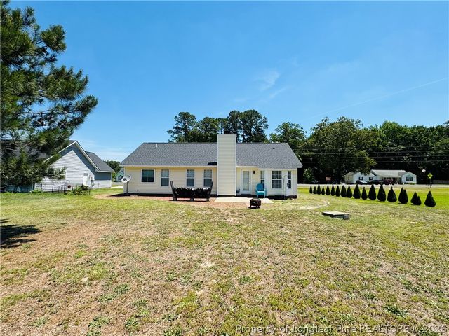 687 Overhills Road, Linden, NC 28356