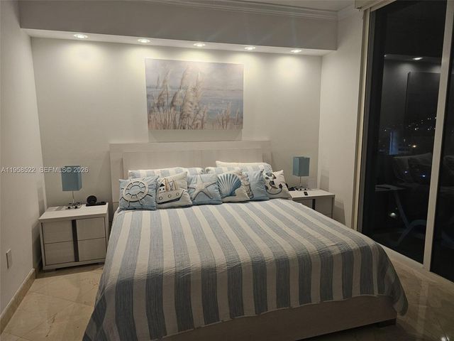 6515 Collins Ave 901, Miami Beach, FL 33141