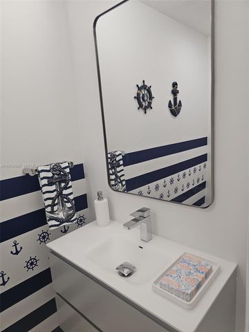 6515 Collins Ave 901, Miami Beach, FL 33141