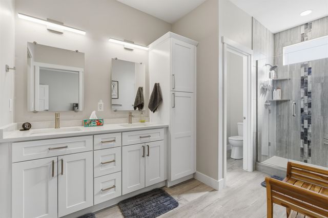392 Silver Creek Lane, Grand Junction, CO 81504