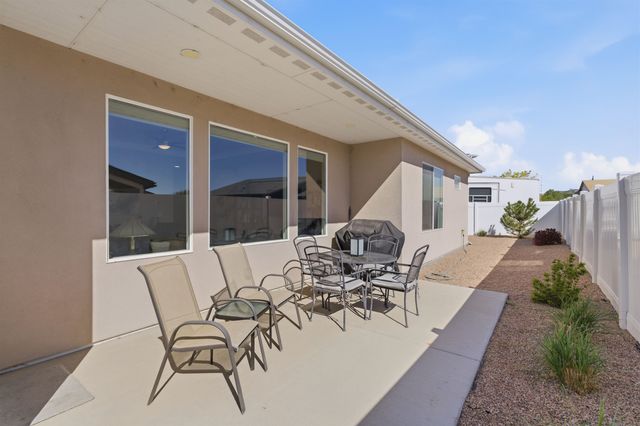 392 Silver Creek Lane, Grand Junction, CO 81504