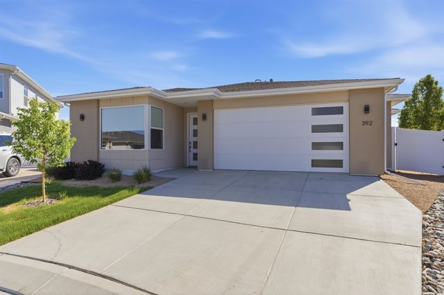 392 Silver Creek Lane, Grand Junction, CO 81504