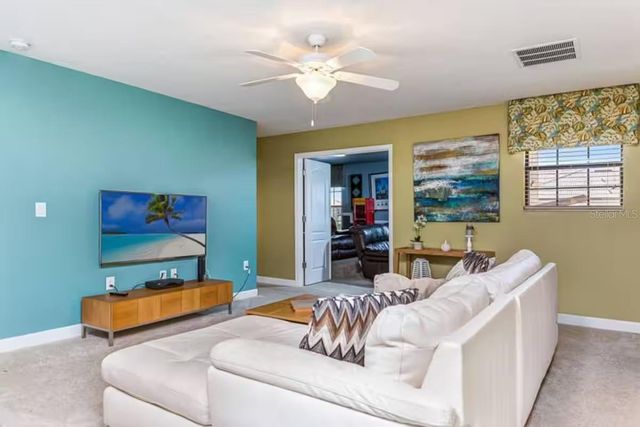 9043 SHADOW MOUNTAIN STREET, Davenport, FL 33896