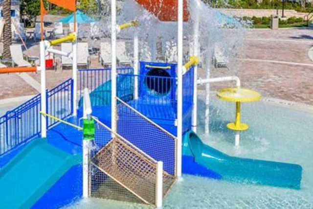 9043 SHADOW MOUNTAIN STREET, Davenport, FL 33896