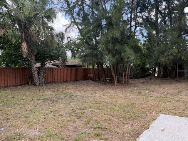 5601 16TH STREET W, Bradenton, FL 34207