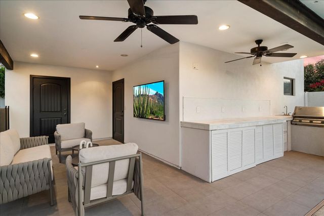 3827 E Hazelwood Street, Phoenix, AZ 85018