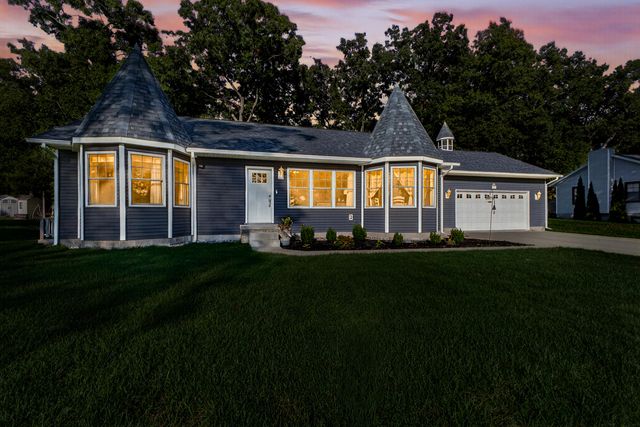 464 Grover Road, Muskegon, MI 49442