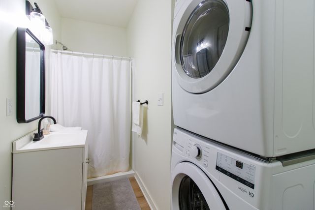 1546 E 10th Street 3, Indianapolis, IN 46201