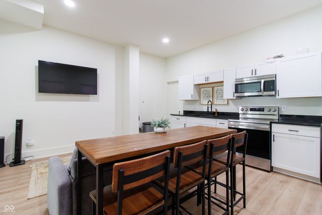 1546 E 10th Street 3, Indianapolis, IN 46201
