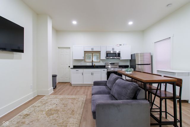 1546 E 10th Street 3, Indianapolis, IN 46201