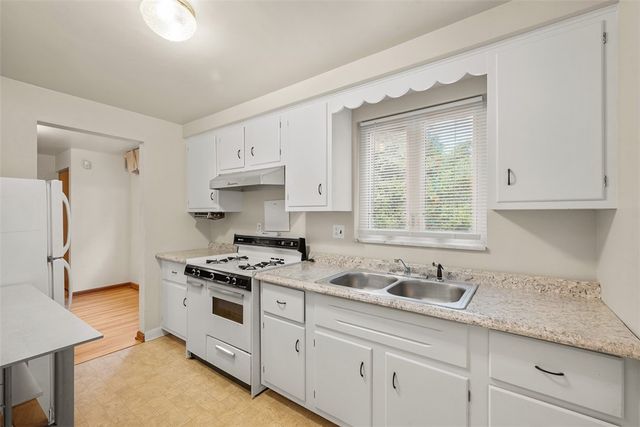 507 GRANDVIEW AVE, Carnegie, PA 15106