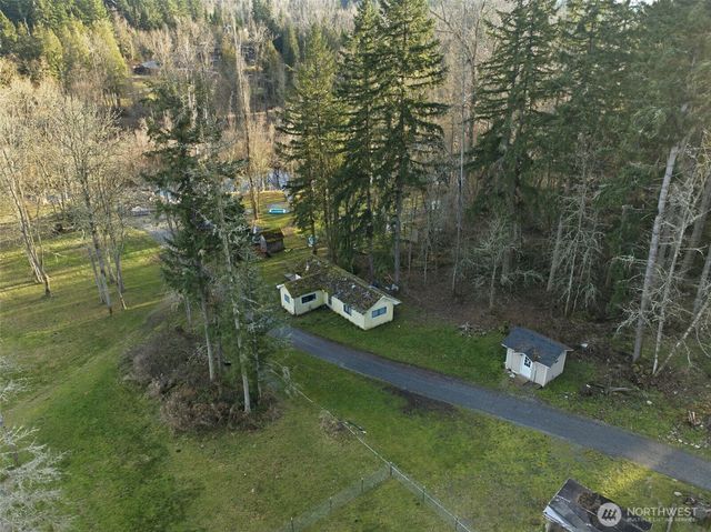 34315 Tanwax Drive E, Eatonville, WA 98328