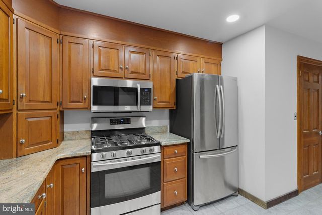 1616 W 16TH ST, Wilmington, DE 19806