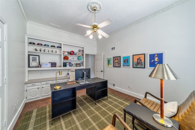 6402 McCommas Boulevard, Dallas, TX 75214