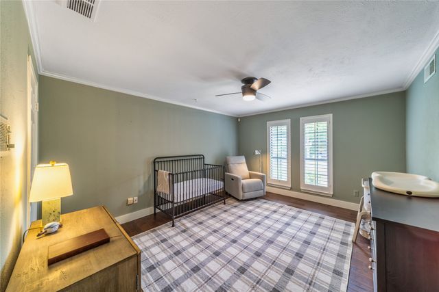 6402 McCommas Boulevard, Dallas, TX 75214