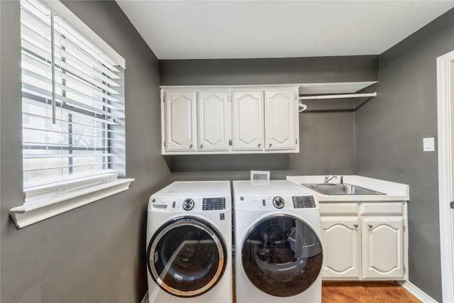 6402 McCommas Boulevard, Dallas, TX 75214