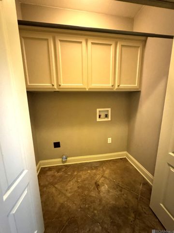 14369 Park Ave, Prairieville, LA 70769