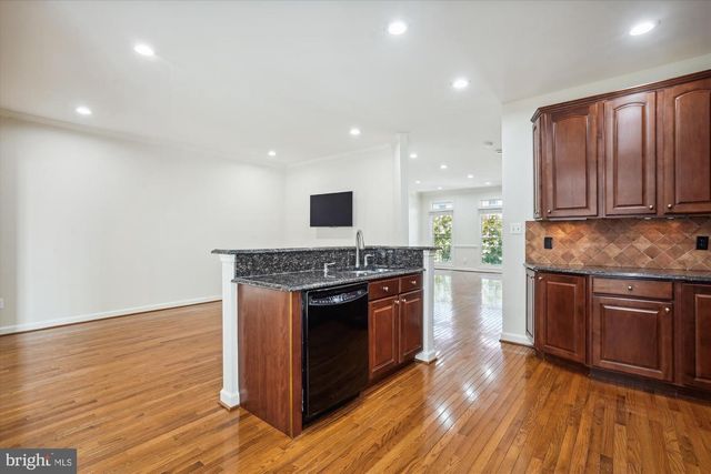 4524 FAIR VALLEY DR, Fairfax, VA 22033