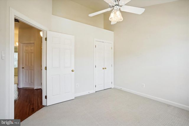 4524 FAIR VALLEY DR, Fairfax, VA 22033