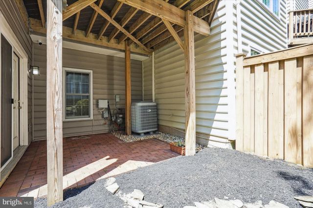 4524 FAIR VALLEY DR, Fairfax, VA 22033