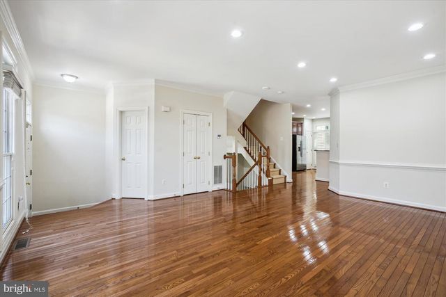 4524 FAIR VALLEY DR, Fairfax, VA 22033