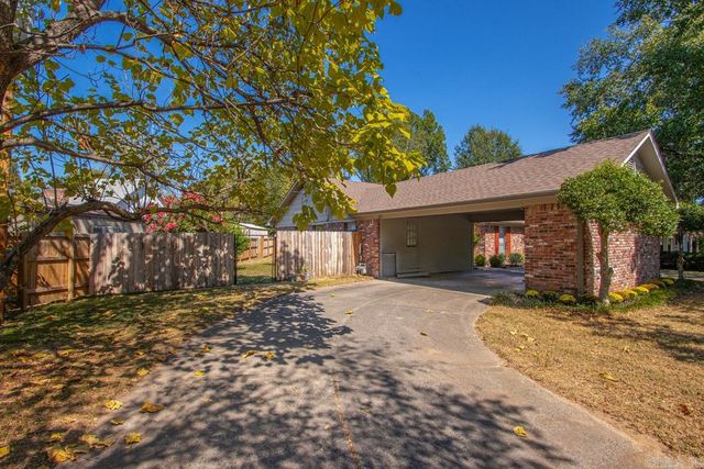 101 Round Leaf Court, Sherwood, AR 72120