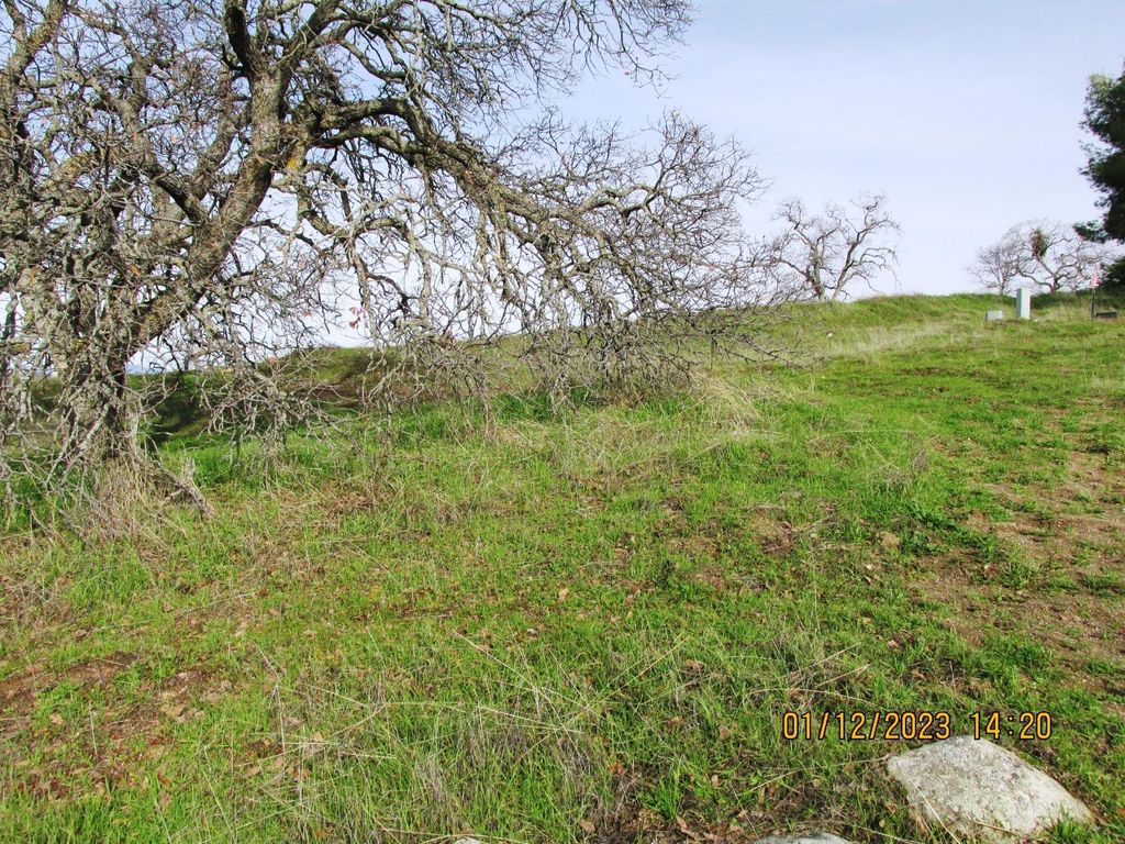 Image 19 of property listing at 39854 Lilley Mountain Drive, Coarsegold, CA 93614