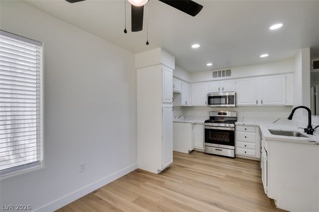 5710 East Tropicana Avenue 1225, Las Vegas, NV 89122