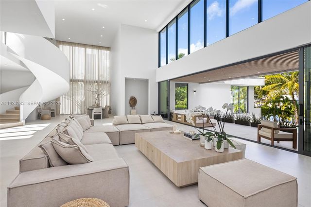 773 NE 77th Ter, Miami, FL 33138