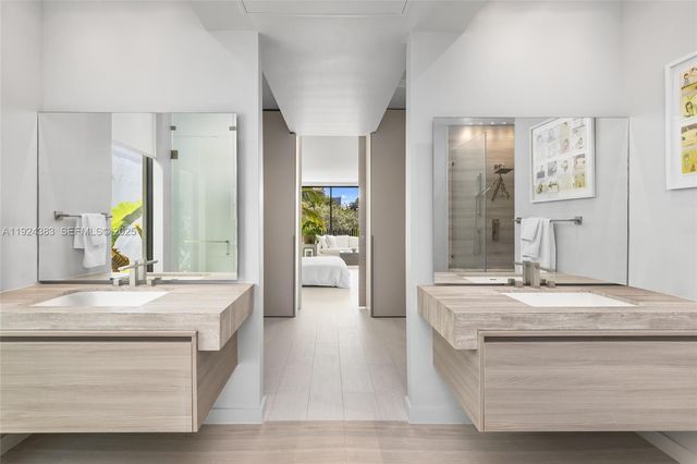 773 NE 77th Ter, Miami, FL 33138